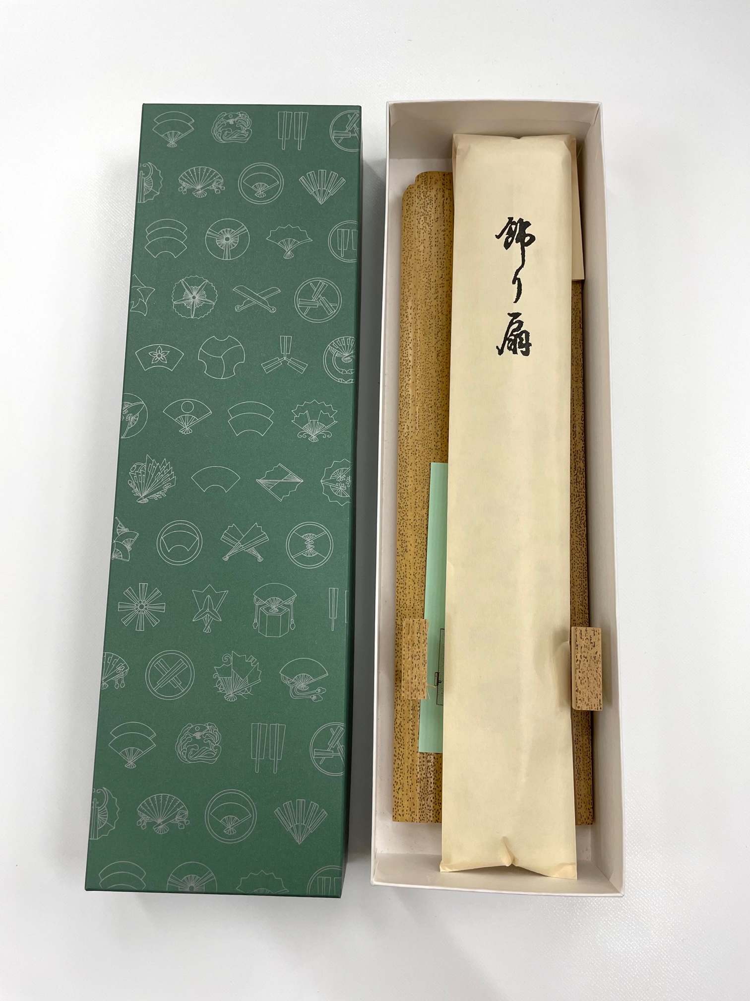扇立　巾広